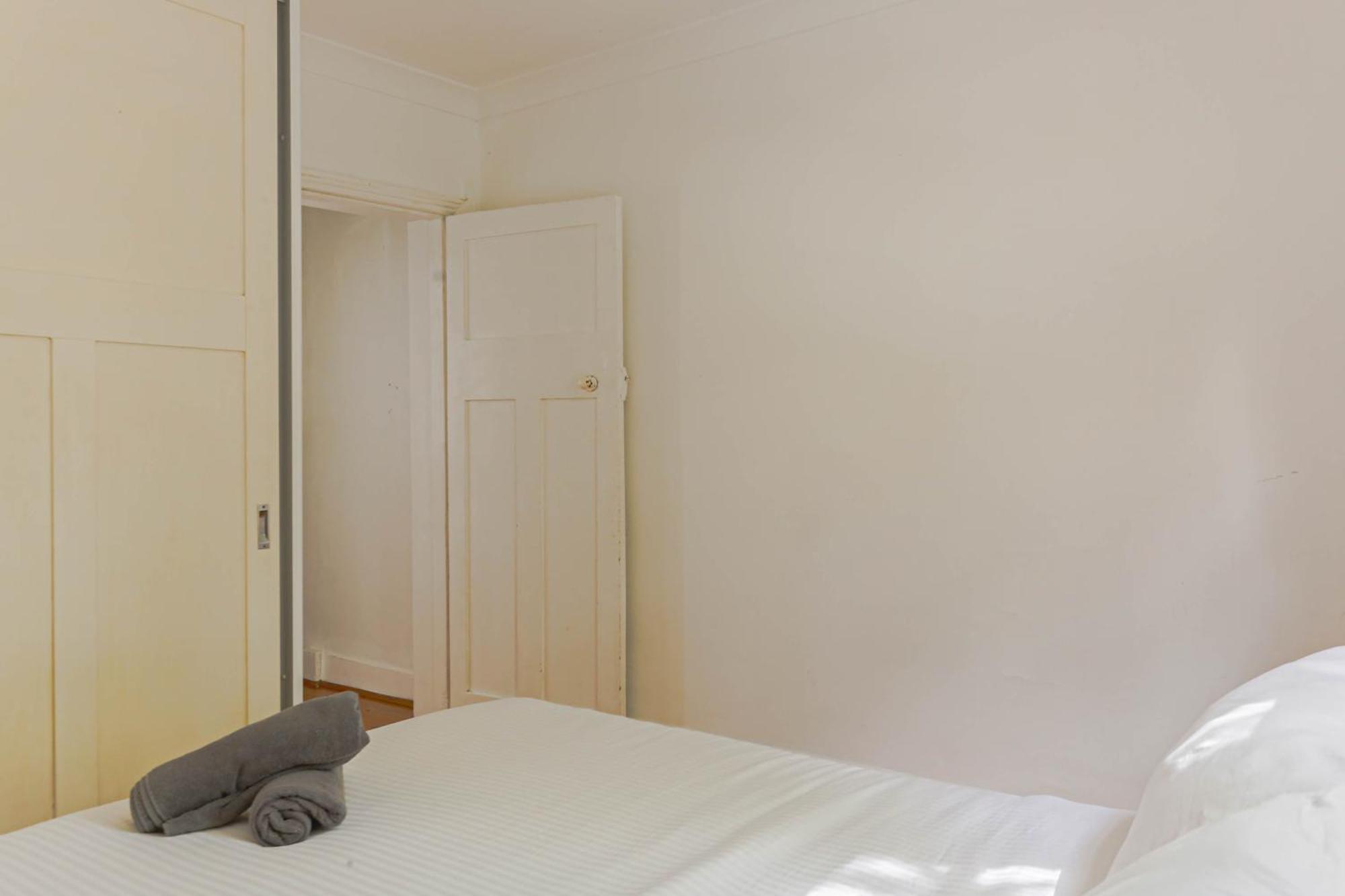 Delightful 2 Bedroom House Pyrmont 2 E-Bikes Included Sydney Esterno foto